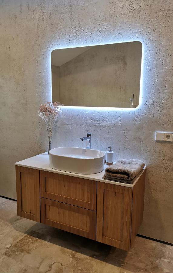 Melnrage Beach Cozy Apartments & Terrace - Pine View Sea Entry كلابيدا المظهر الخارجي الصورة