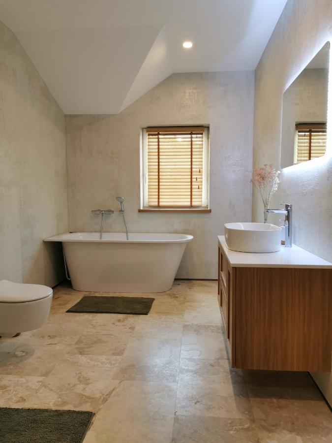 Melnrage Beach Cozy Apartments & Terrace - Pine View Sea Entry كلابيدا المظهر الخارجي الصورة