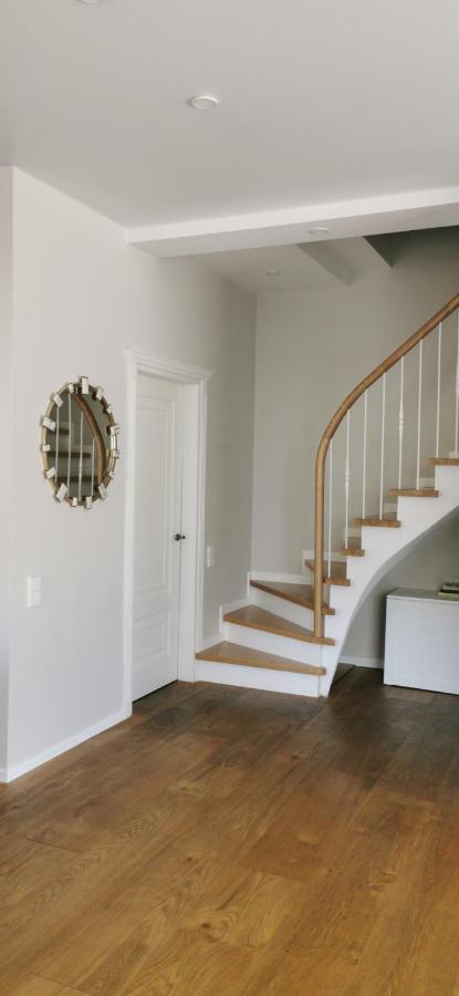 Melnrage Beach Cozy Apartments & Terrace - Pine View Sea Entry كلابيدا المظهر الخارجي الصورة